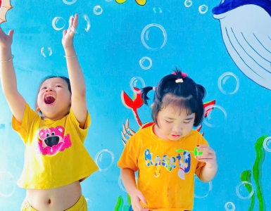 Hoạt Động Ngoài Trời Thổi Bong Bóng Bằng Hơi