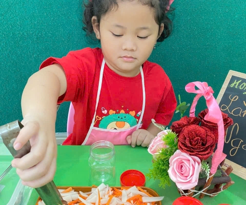 kỹ năng sống cho bé